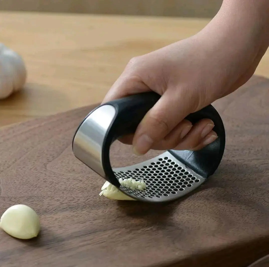 Stainless Steel Garlic Mincer for Kitchen